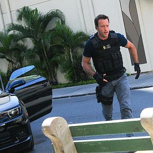 Fotoğraf Alex O'Loughlin