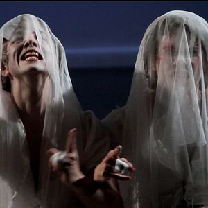 Fotoğraf Butter On The Latch