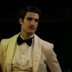 Fotoğraf Saint Laurent