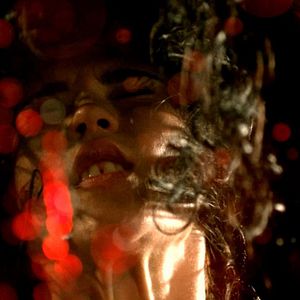 Fotoğraf L'étrange couleur des larmes de ton corps