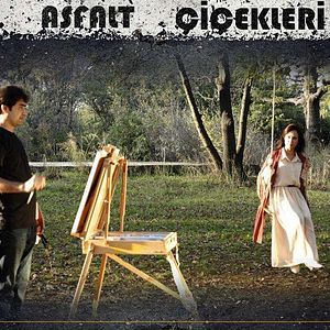 Fotoğraf Asfalt Çiçekleri