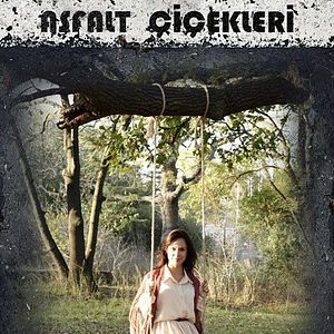 Fotoğraf Asfalt Çiçekleri