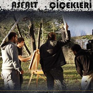 Fotoğraf Asfalt Çiçekleri