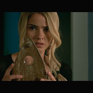 Fotoğraf Shelley Hennig