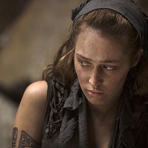 Fotoğraf Marie Avgeropoulos