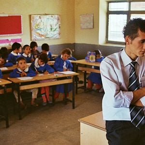 Fotoğraf İki Dil Bir Bavul