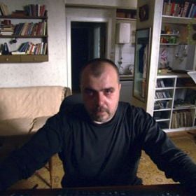 Fotoğraf Balkanlarda Herhangi Bir Adamın Ölümü