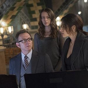 Fotoğraf Person Of Interest