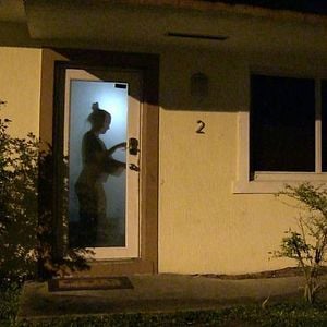 Fotoğraf Hot Girls Wanted