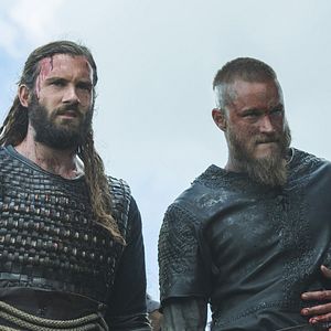 Fotoğraf Travis Fimmel