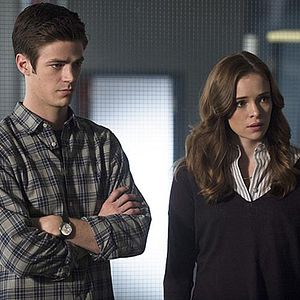 Fotoğraf Grant Gustin