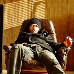 Fotoğraf Yanı Başımdaki Müzik