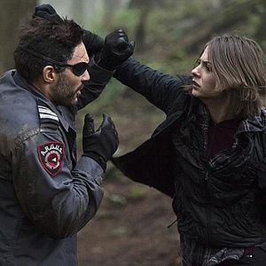 Fotoğraf Manu Bennett