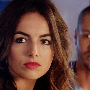 Fotoğraf Camilla Belle