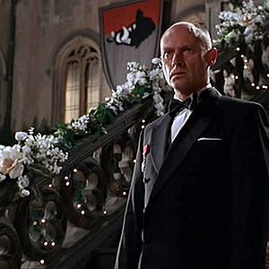 Fotoğraf Güzel Dadı ile Çirkin Kral