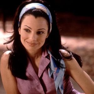 Fotoğraf Güzel Dadı ile Çirkin Kral