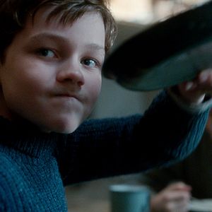 Fotoğraf Levi Miller (II)