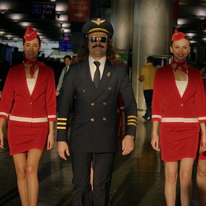 Fotoğraf Güvercin Uçuverdi