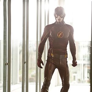 Fotoğraf Grant Gustin