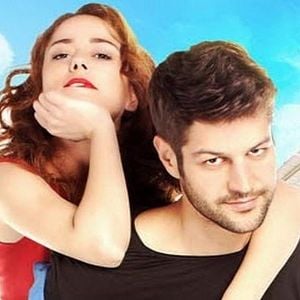 Fotoğraf Acil Aşk Aranıyor