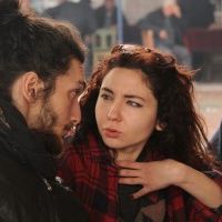 Fotoğraf Naz Işık Top