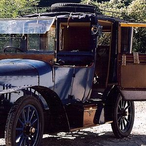 Fotoğraf Les brigades du Tigre