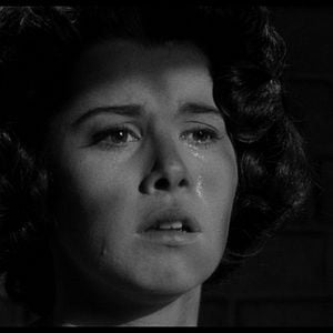 Fotoğraf Experiment in Terror