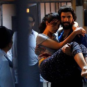 Fotoğraf Kara Para Aşk