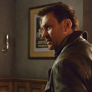 Fotoğraf Grant Bowler