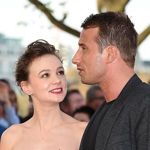 Fotoğraf Çılgın Kalabalıktan Uzak