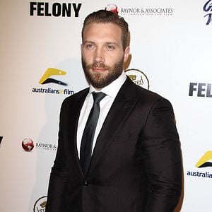 Fotoğraf Jai Courtney