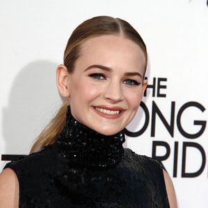 Fotoğraf Britt Robertson