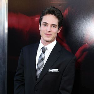 Fotoğraf Reese Mishler