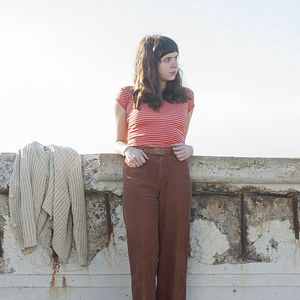 Fotoğraf Bel Powley