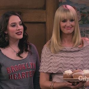 Fotoğraf 2 Broke Girls