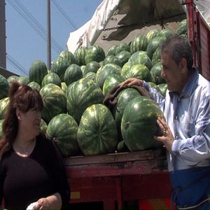 Fotoğraf Yağmurlu Gecede Gülperi