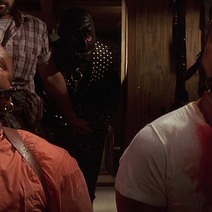 Fotoğraf Ucuz Roman