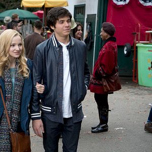 Fotoğraf Dove Cameron