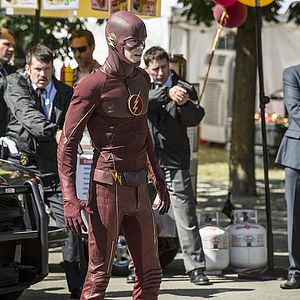 Fotoğraf Grant Gustin