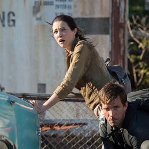 Fotoğraf Laura Mennell