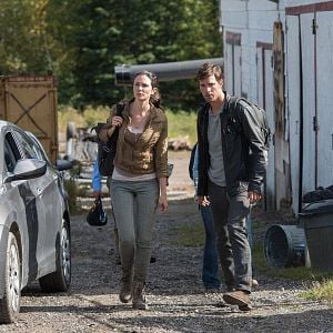 Fotoğraf Laura Mennell