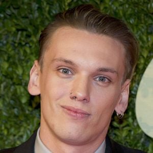 Fotoğraf Jamie Campbell Bower
