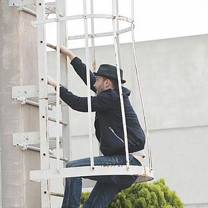 Fotoğraf Eddie Kaye Thomas