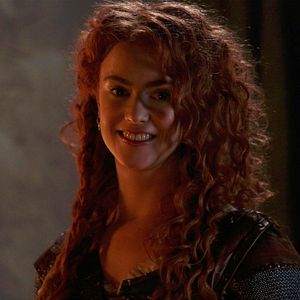Fotoğraf Amy Manson