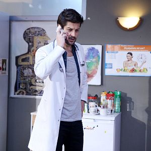 Fotoğraf Acil Aşk Aranıyor