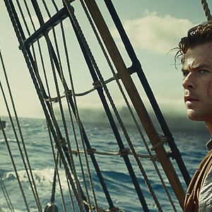 Fotoğraf Denizin Ortasında