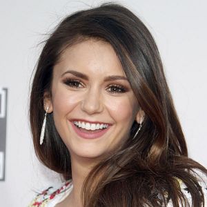Fotoğraf Nina Dobrev