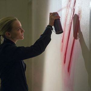 Fotoğraf Madeline Brewer