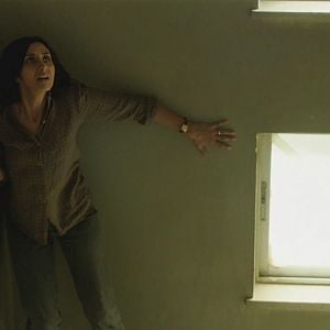 Fotoğraf Korkunun Gölgesi