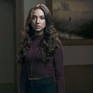 Fotoğraf Stella Maeve